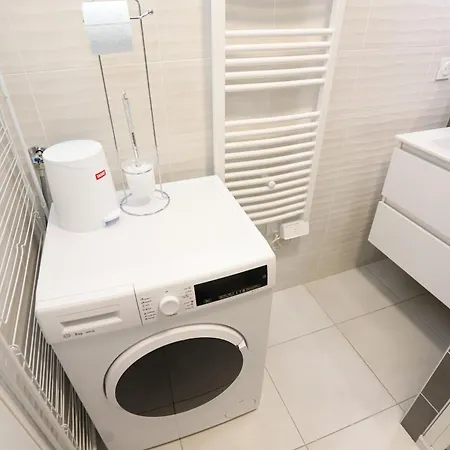 Apartamento St Cyprien Terrasse A 2 Minutes Du Port Et De La Saint-Cyprien (Pyrenees-Orientales)